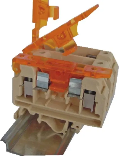 Line-up terminal access. VE 4L 003901717