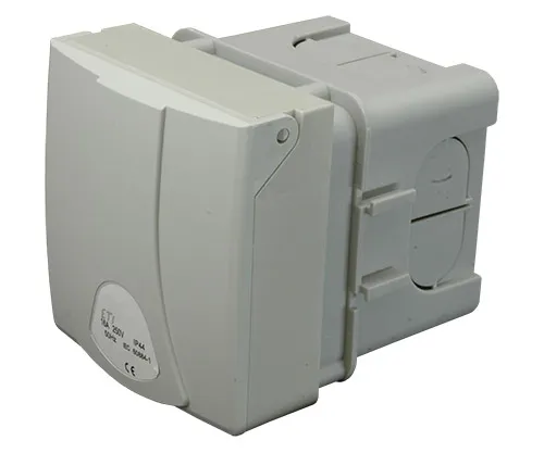 CEE Socket EZB 3243 004482100